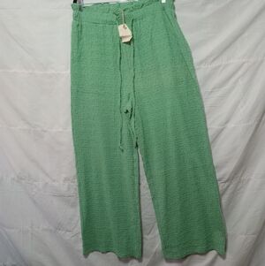 Easel Vibrant Green Textured Pants